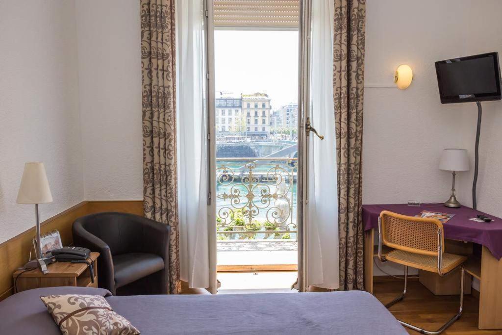 Hotel Des Tourelles Женева Екстериор снимка