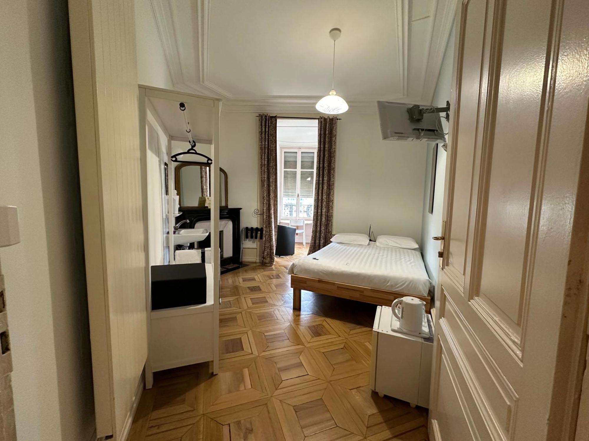 Hotel Des Tourelles Женева Екстериор снимка