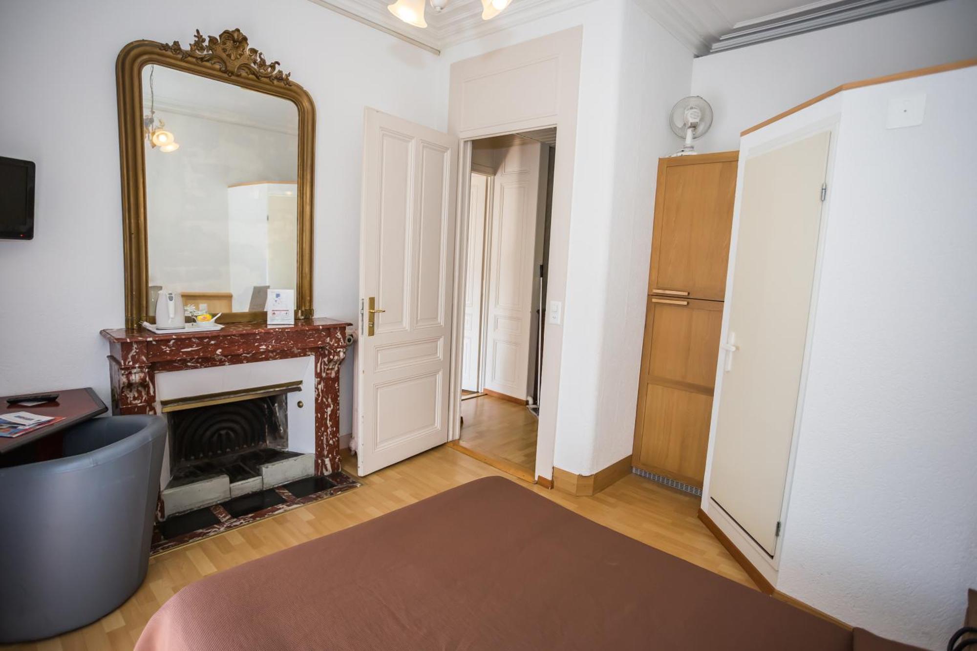 Hotel Des Tourelles Женева Екстериор снимка