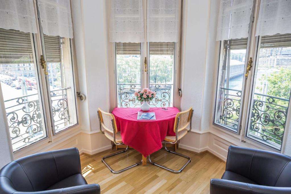 Hotel Des Tourelles Женева Стая снимка